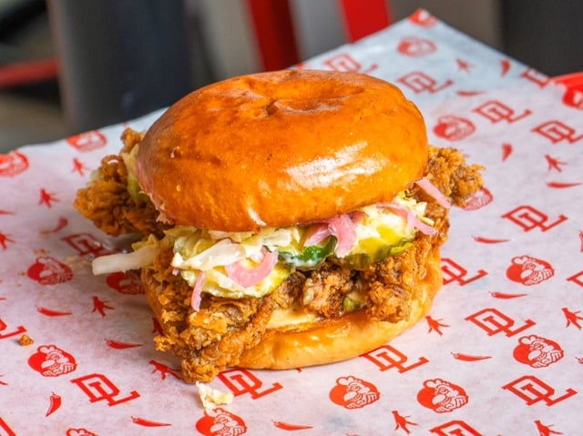  DownLow Chicken will serve up its popular Nashville-style fried chicken in Kitsilano this summer, through the city’s newly expanded pool concession and patio spot.