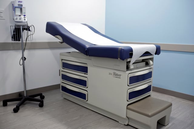 An unoccupied exam room at a Planned Parenthood center in White Plains, New York, U.S., April 3, 2020. Picture taken on April 3, 2020.  REUTERS/Liliana Engelbrecht/File Photo