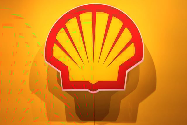 The logo of British multinational oil and gas company Shell is displayed during the LNG 2023 energy trade show in Vancouver, British Columbia, Canada, July 12, 2023. REUTERS/Chris Helgren/File Photo