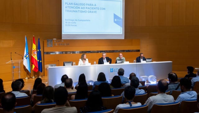 Presentación del Código Trauma, ayer, en Santiago. |  FdV
