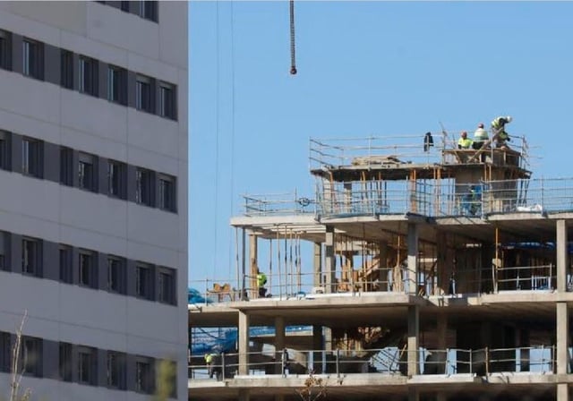 Edificio de viviendas en construcción en Córdoba