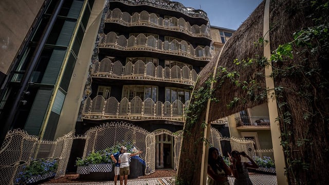 La Casa Batlló recupera sus colores originales