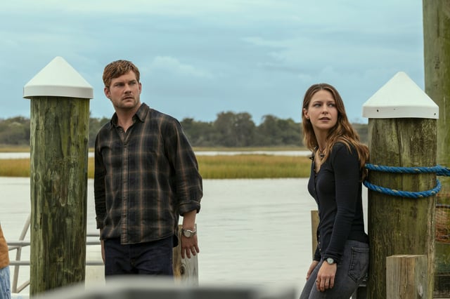 The Waterfront. (L to R) Jake Weary as Cane Buckley, Melissa Benoist as Bree Buckley in episode 105 of The Waterfront.