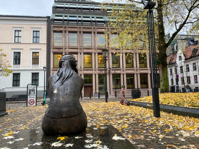Norway's central bank exterior is pictured in Olso, November 3, 2022. REUTERS/Victoria Klesty/File Photo
