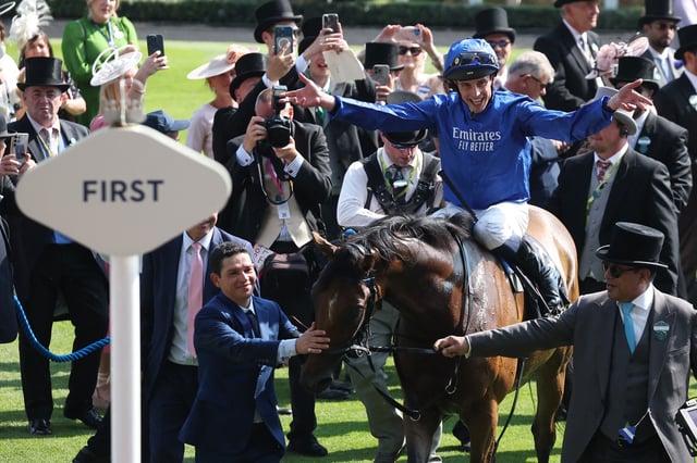 Horse Racing - Royal Ascot 2025 - Ascot Racecourse, Ascot, Britain - June 19, 2025 William Buick, jockey of Trawlerman reacts after winning the 16:20 Gold Cup REUTERS/Toby Melville