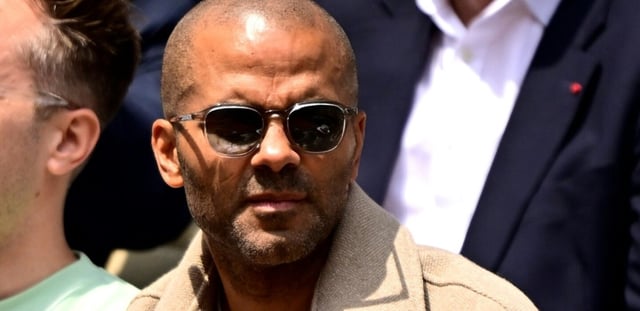 Tony Parker dans les tribunes du court Philippe-Chatrier à Roland-Garros; à Paris on le 8 juin 2025