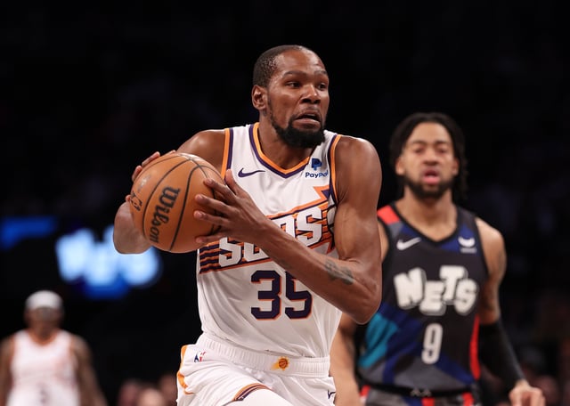 Kevin Durant #35 of the Phoenix Suns in action against the Brooklyn Nets during their game at Barclays Center on January 31, 2024 in New York City