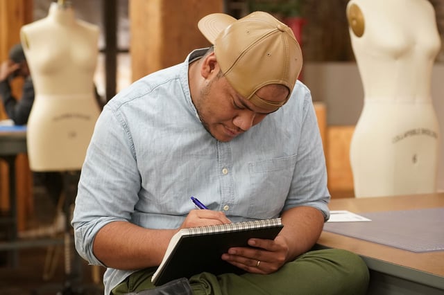 Arthur Folasa Ah Loo appeared on the fashion design reality TV show “Project Runway.”