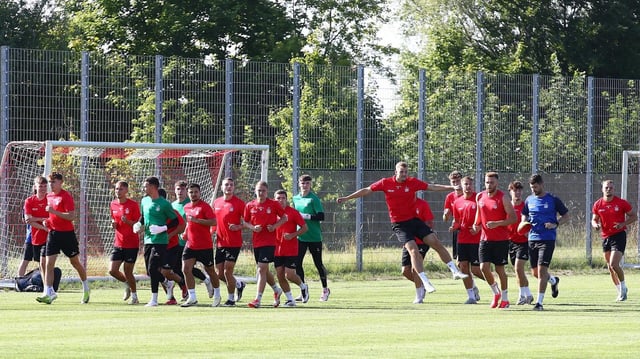 FSV Zwickau - Mannschaft wärmt sich auf