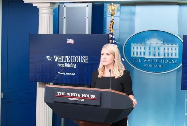 White House spokesperson Karoline Leavitt address a press briefing at the White House in Washington on June 19, 2025. (Yonhap)