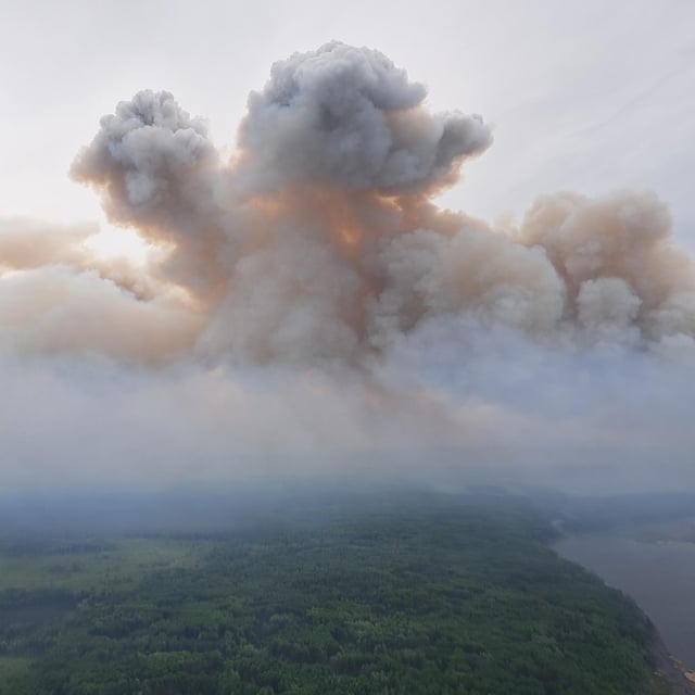 The Kiskatinaw River wildfire burns south of Dawson Creek, B.C. in this Thursday, June 5, 2025, handout photo. THE CANADIAN PRESS/HO, B.C. Wildfire Service *MANDATORY CREDIT*