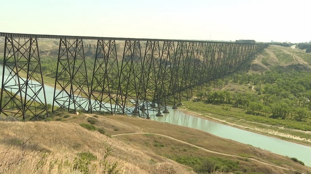 On Thursday morning, search and rescue crews in Lethbridge resumed the search for a 17-year-old boy who is presumed to have drowned in the Oldman River.