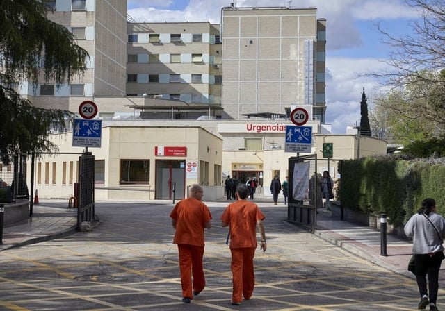 Entrada de urgencias del hospital Gregorio Marañón