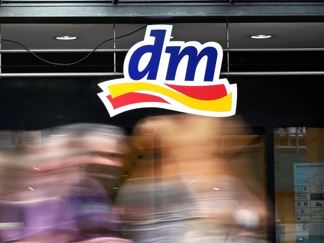 Rückruf bei dm wegen Hefepilz in Handserum