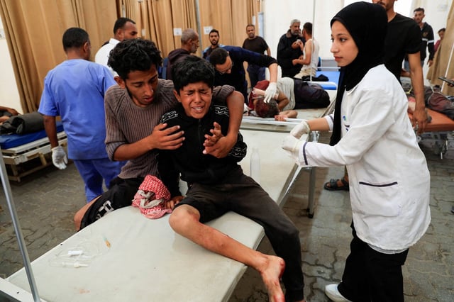 Dans l'hôpital Nasser de Khan Younès, mardi 17 juin après une attaque israélienne vers un site de distribution alimentaire à Gaza.
