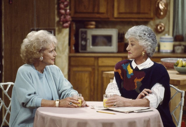 THE GOLDEN GIRLS -- Pictured: (l-r) Betty White as Rose Nylund, Bea Arthur as Dorothy Petrillo Zbornak