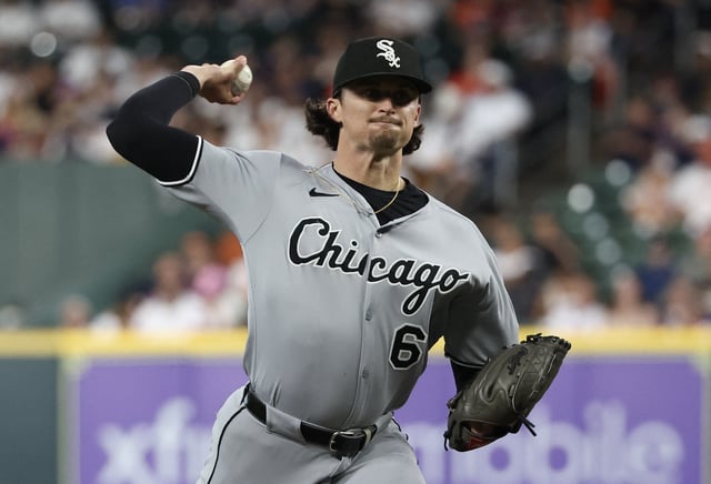 File Photo: Jun 12, 2025; Houston, Texas, USA;  Chicago White Sox starting pitcher Davis Martin (65) pitches against the Houston Astros in the first inning at Daikin Park. Mandatory Credit: Thomas Shea-Imagn Images/File Photo