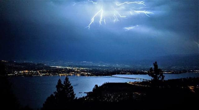 FILE. Thunderstorms could roll into Kelowna, according to Environment Canada.