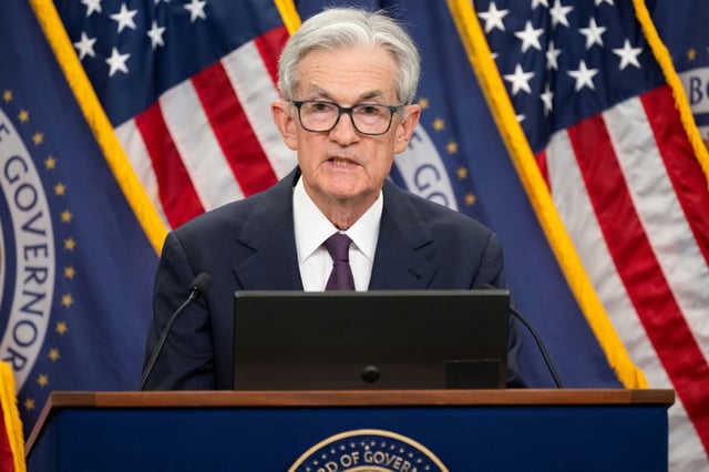 US-Präsident Donald Trump hat den Notenbankchef des Landes, Jerome Powell, erneut zu einer Umkehr bei der Zinspolitik aufgefordert und mit dessen Entlassung gedroht.