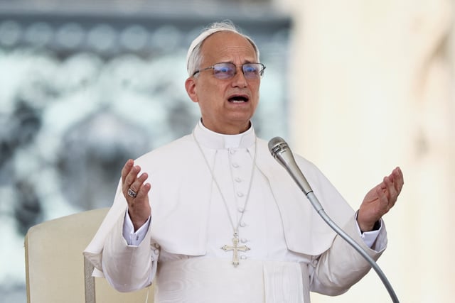 Pope Leo XIV holds general audience in St. Peter's Square, at the Vatican June 18, 2025. REUTERS/Yara Nardi/File Photo