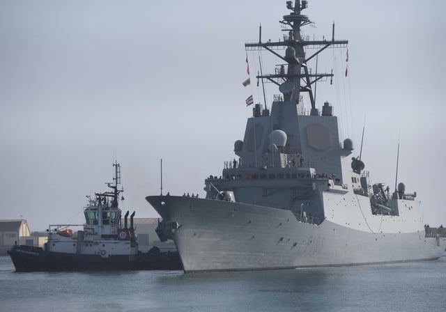 Llegada de la fragata Blas de Lezo a Ceuta con la Princesa de Asturias