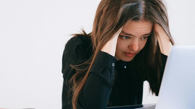 Intern opens up on CEO’s humiliating remark. 