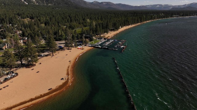 A boat capsized on Lake Tahoe, resulting in six fatalities and two missing. (Justin Sullivan/Getty Images via AFP)