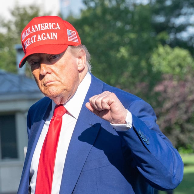 "Es sah nach einer klaren Sache aus – und nichts reizt einen Narzissten mehr als ein scheinbar sicherer Sieg", urteilt USA-Experte Josef Braml über den US-amerikanischen Kriegseintritt.