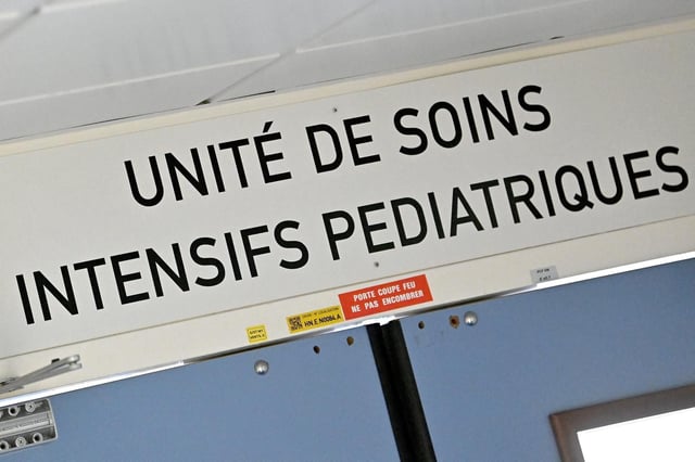 La bactérie Escherichia coli (E. coli) est à l’origine des cas d’intoxications alimentaires sévères d’enfants dans l’Aisne, a annoncé dimanche 22 juin 2025 le ministre de la santé.