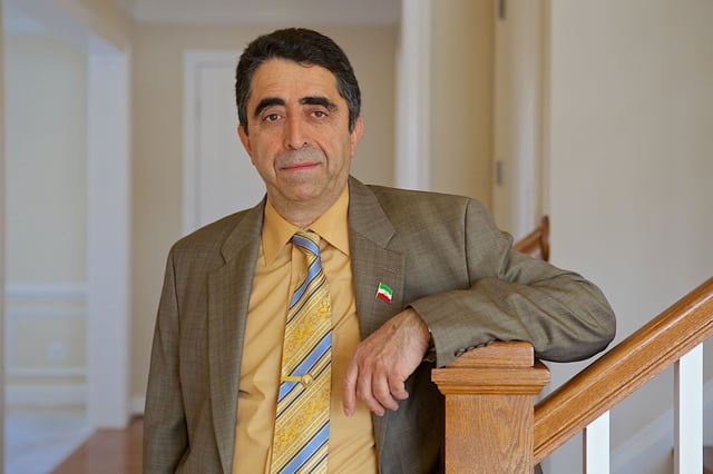 Reza Rofougaran  came to the U.S. in 1976 to earn his MBA. Today, Rofougaran works as a real estate broker in the DMV. (Courtesy)