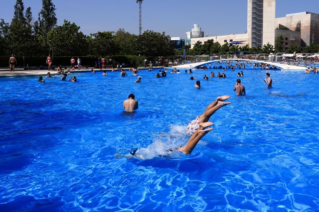Piscina de Can Dragó, en Barcelona, el pasado 17 de junio.