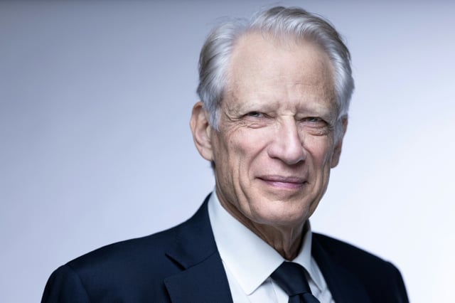 L'ancien Premier ministre Dominique de Villepin, le 4 avril 2025 à Paris