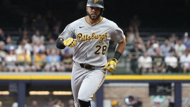 Jun 23, 2025; Milwaukee, Wisconsin, USA; Pittsburgh Pirates outfielder Tommy Pham (28) rounds the bases after hitting a home run against the Milwaukee Brewers in the fourth inning at American Family Field. Mandatory Credit: Michael McLoone-Imagn Images