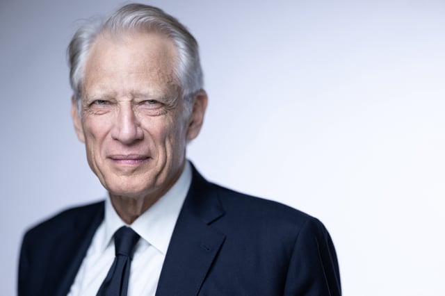 «La France humaniste» : Dominique de Villepin lance son parti en vue de 2027