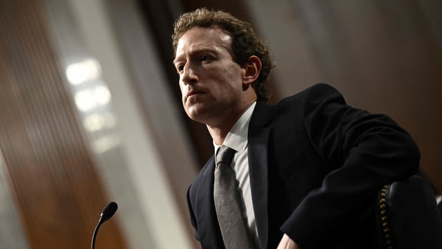 Meta CEO Mark Zuckerberg is personally reaching out to hundreds of researchers, scientists, engineers and entrepreneurs.