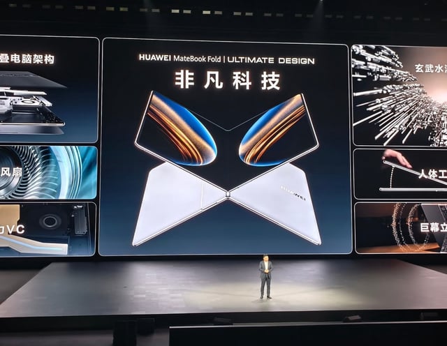 Richard Yu Chengdong, chairman of Huawei’s consumer business group, introduces the Huawei MateBook Fold Ultimate Design laptop on May 19. Photo: Weibo