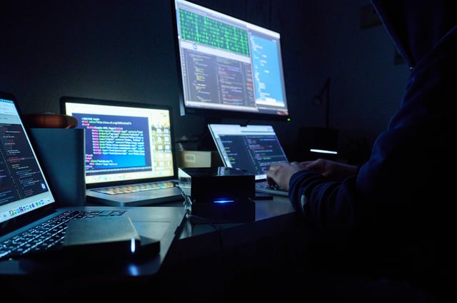 Ein Hackerangriff auf die Diensthandys der Landespolizei legte diese nachhaltig lahm.