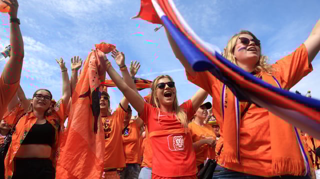 netherlands fans womens euro 2022