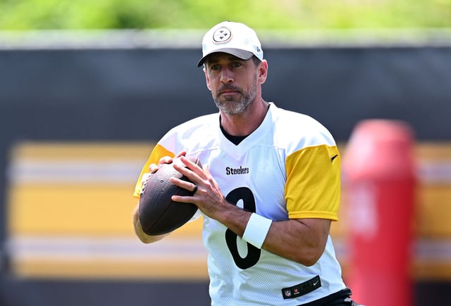 Aaron Rodgers earlier this month at Pittsburgh Steelers minicamp at UPMC Rooney Sports Complex in Pittsburgh, Pennsylvania.