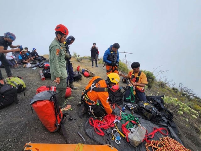 Touristin bei Bergtour in Indonesien tödlich verunglückt