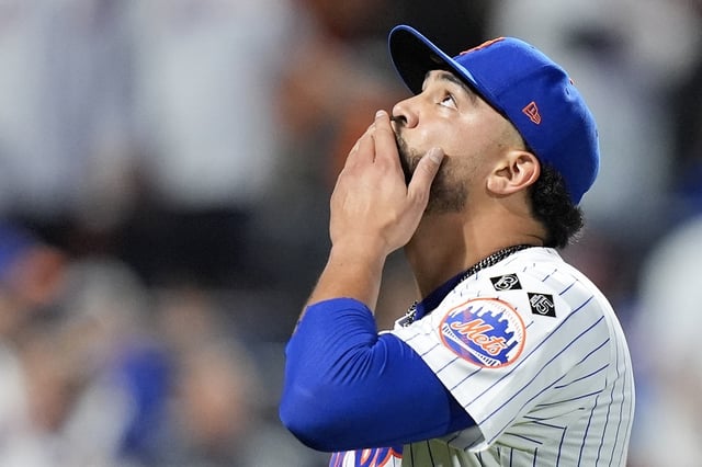Mets&#39; Sean Manaea has been shut down for two-to-three days.