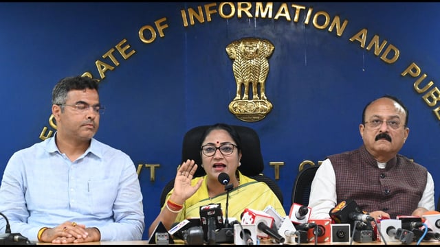Chief minister Rekha Gupta addresses a press conference. (Hindustan Times)
