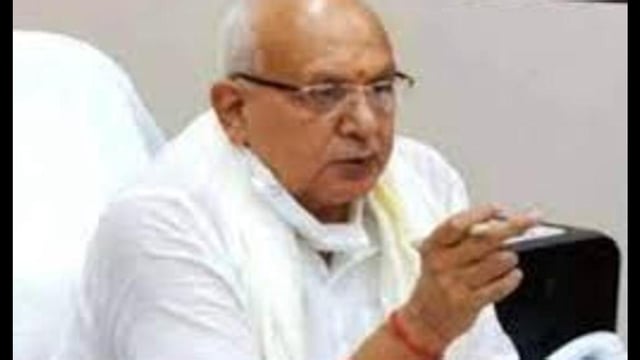 Agriculture minister Surya Pratap Shahi said farmers would get urea, DAP, and NPK fertilisers strictly at notified retail prices. (HT File)