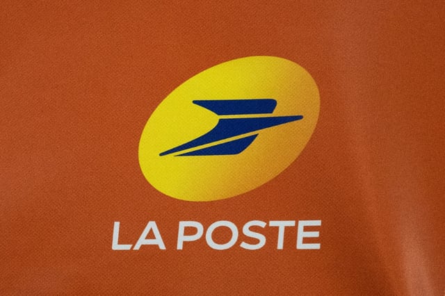 Un ou plusieurs dirigeants par intérim devraient être nommés à la tête de La Poste alors qu'arrive à échéance mercredi le mandat de Philippe Wahl à ce poste stratégique, qu'il occupe depuis 12 ans