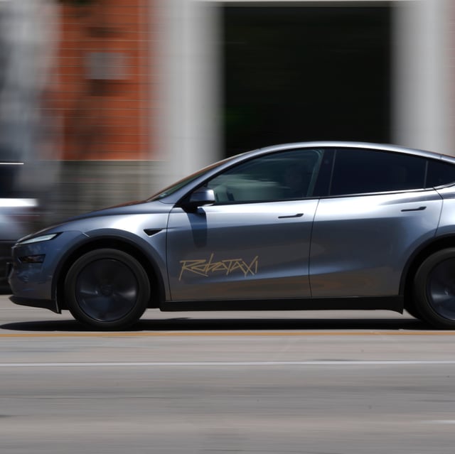 Musk Self Driving Promises