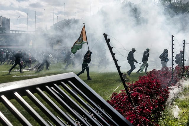 The families of victims and activists have called for peaceful demonstrations to mark a year since the deadliest day of the unrest when parliament was invaded