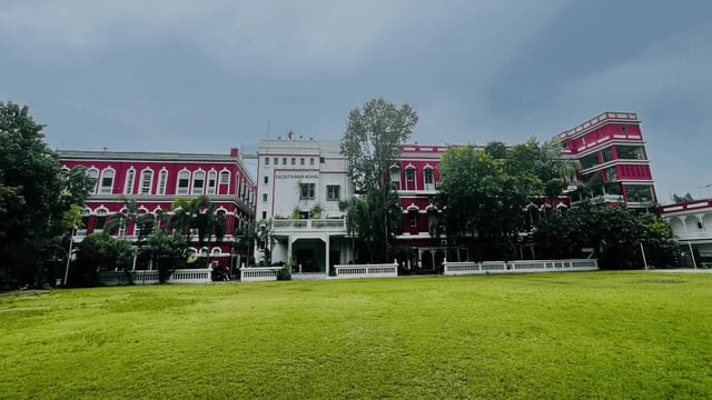 Bomb threat emails trigger panic at two schools in Kolkata. | Image: web