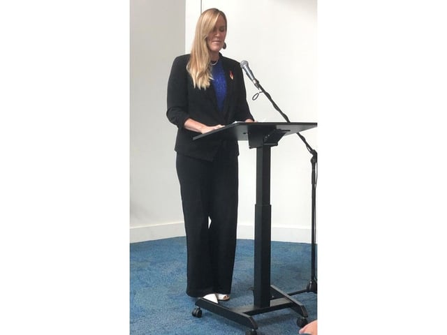  Leah Martin, MLA for Cole Harbour, and Minister of L’Nu Affairs, was in Membertou on Tuesday making an announcement about provincial funding for climate change. The announcement was about $893,750 for the Unama’ki Institute of Natural Resources to develop Mi’kmaq climate change initiatives based on traditional knowledge and experience.