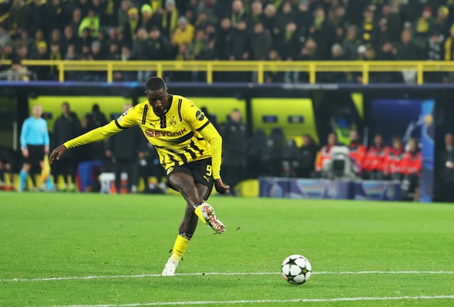 Serhou Guirassy of Borussia Dortmund scores his team&#39;s second goal during the UEFA Champions League 2024/25 League Phase MD6 match between Borussia Dortmund and FC Barcelona at BVB Stadion Dortmund on December 11, 2024, in Dortmund, Germany.