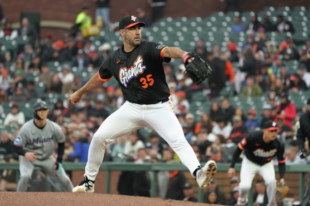 Justin Verlander of the San Francisco Giants pitches during the game against the Miami Marlins at Oracle Park on Tuesday, June 24, 2025, in San Francisco.
